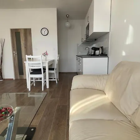 R&J Apartmany Broumov Exterior photo