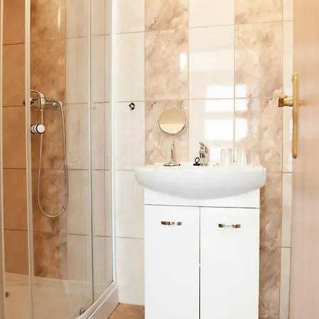 R&J Apartmany Broumov Room photo