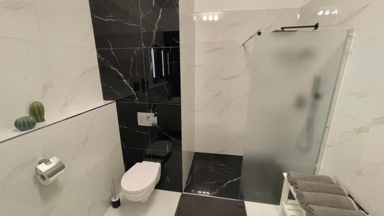 R&j Apartamento